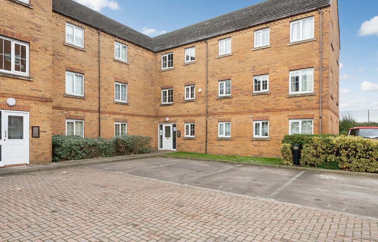 15 Chandlers Court: 'Listed' to 'Completed' in 83 days