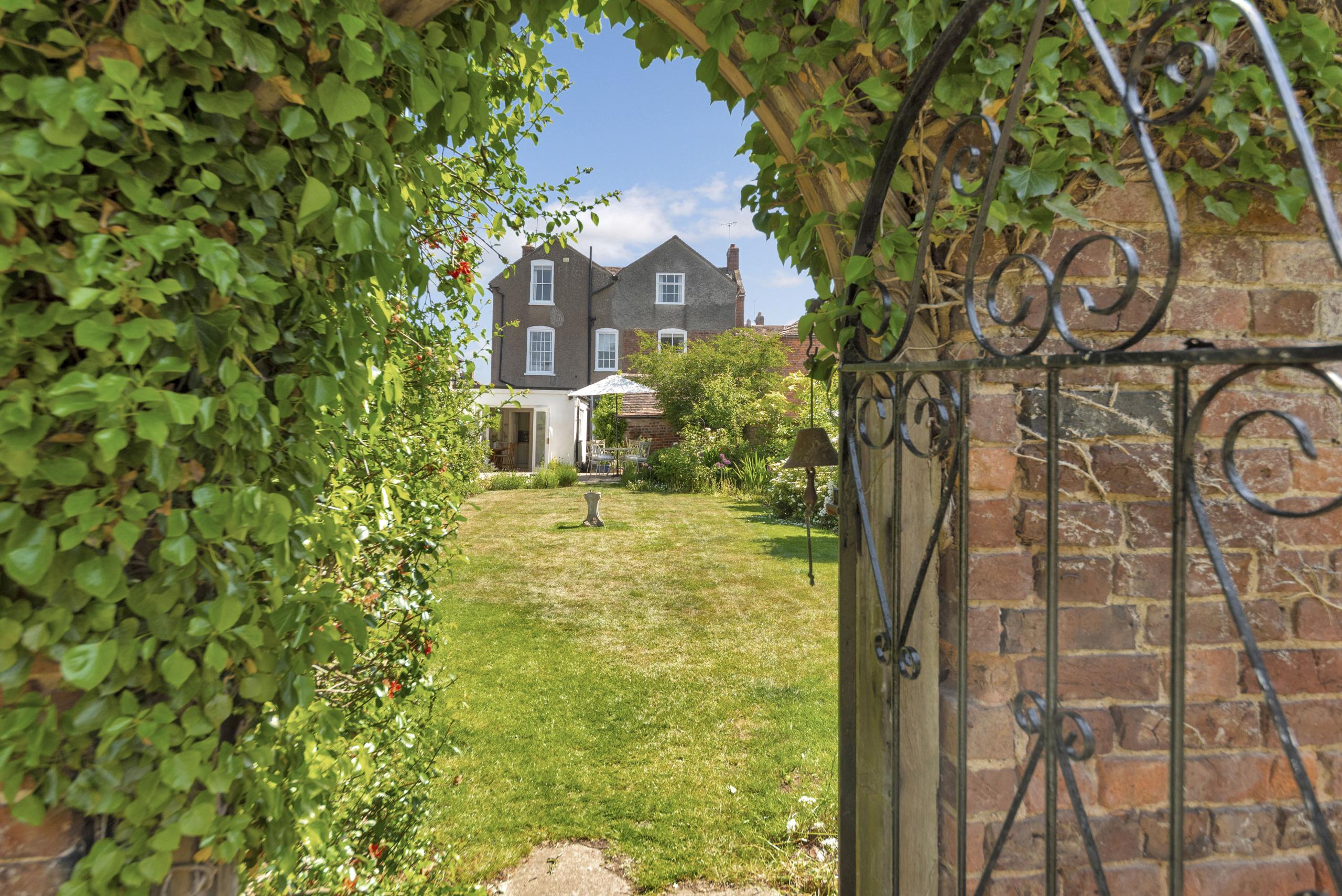 Keep Your Property Sale on Track
