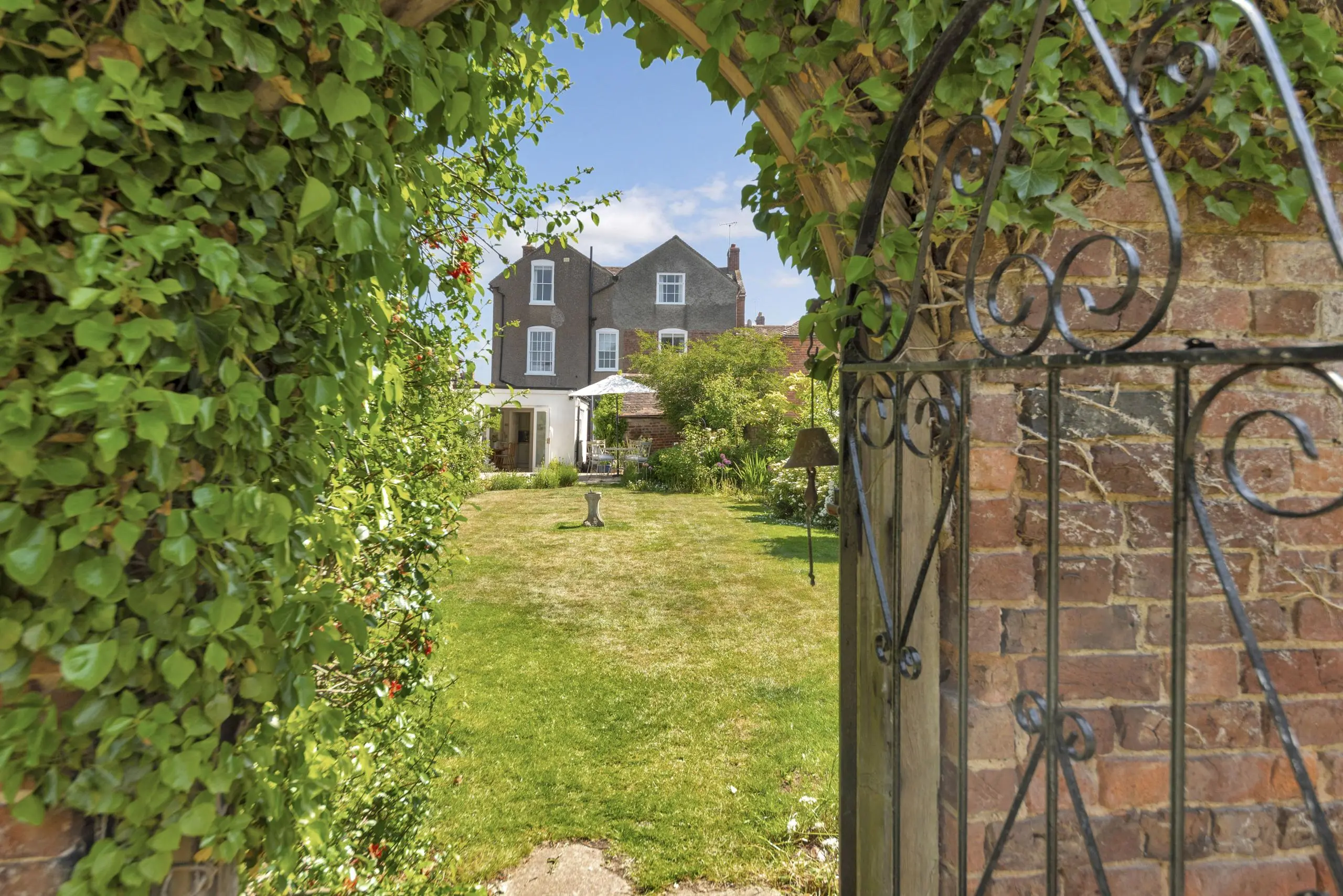 Keep Your Property Sale on Track