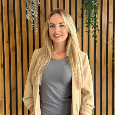 Laura Goodlad