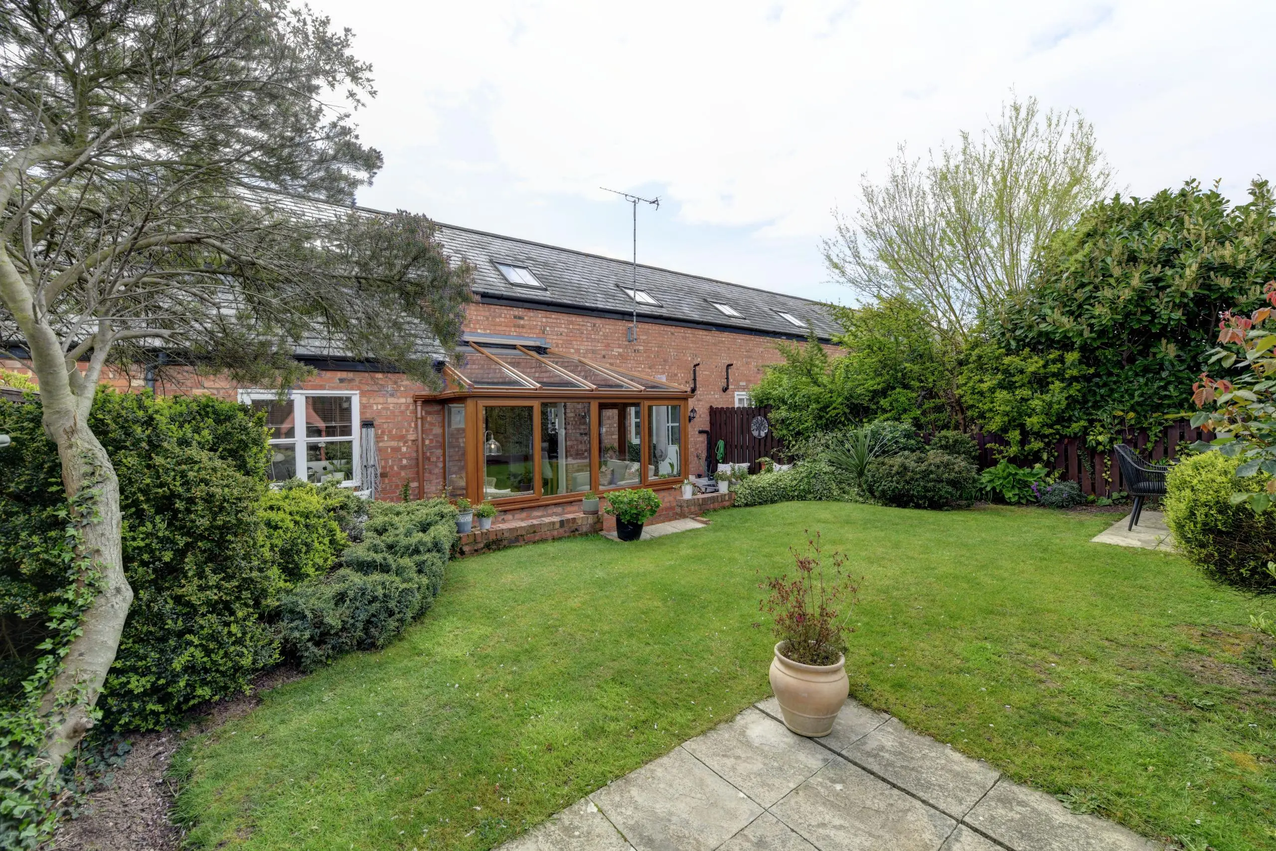 Garden Sparkle: Boost Your Sale This Summer