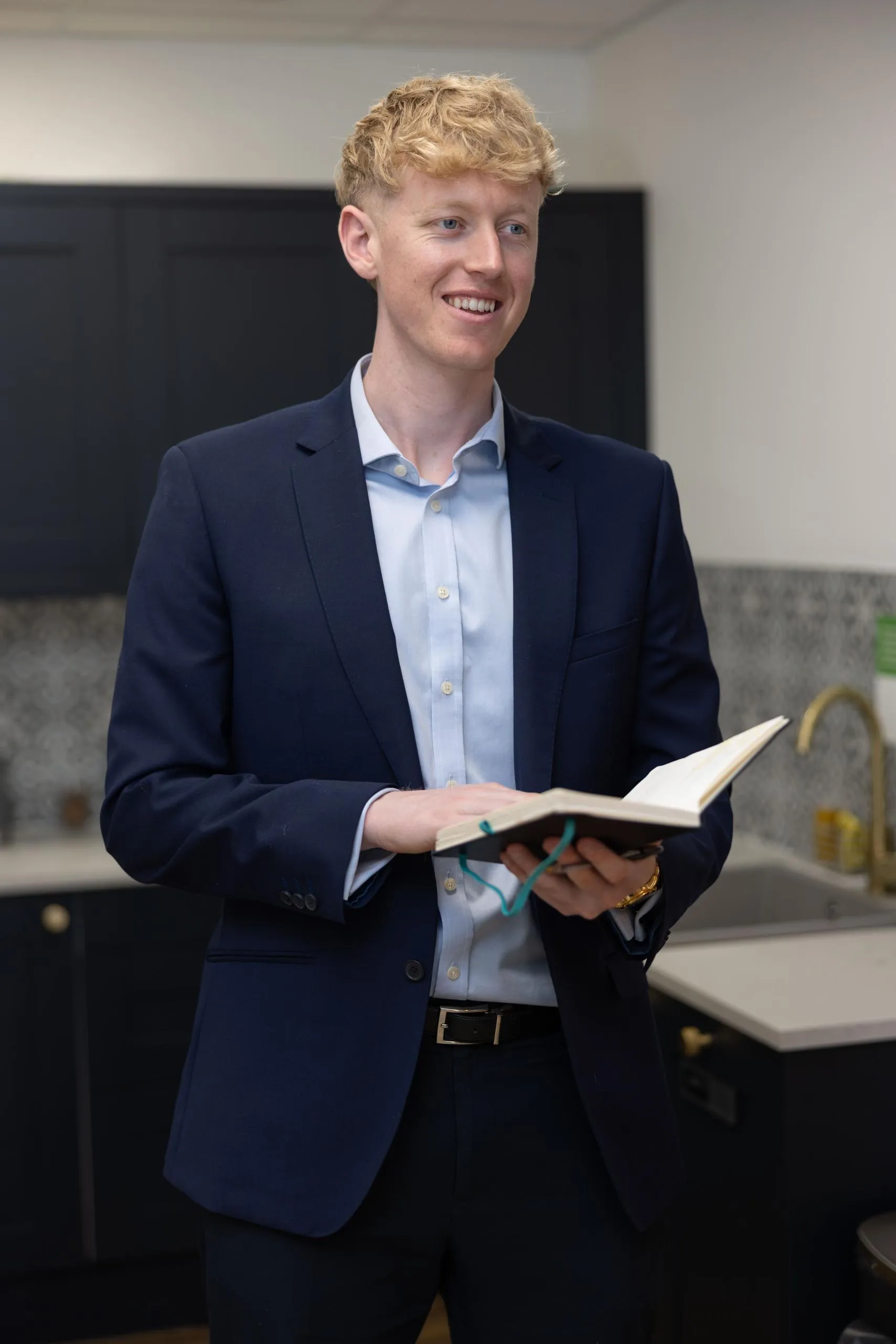 Agent in Kitchen