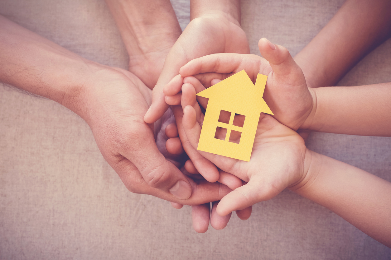 Why You Should Choose an NAEA Estate Agent to Sell Your Home