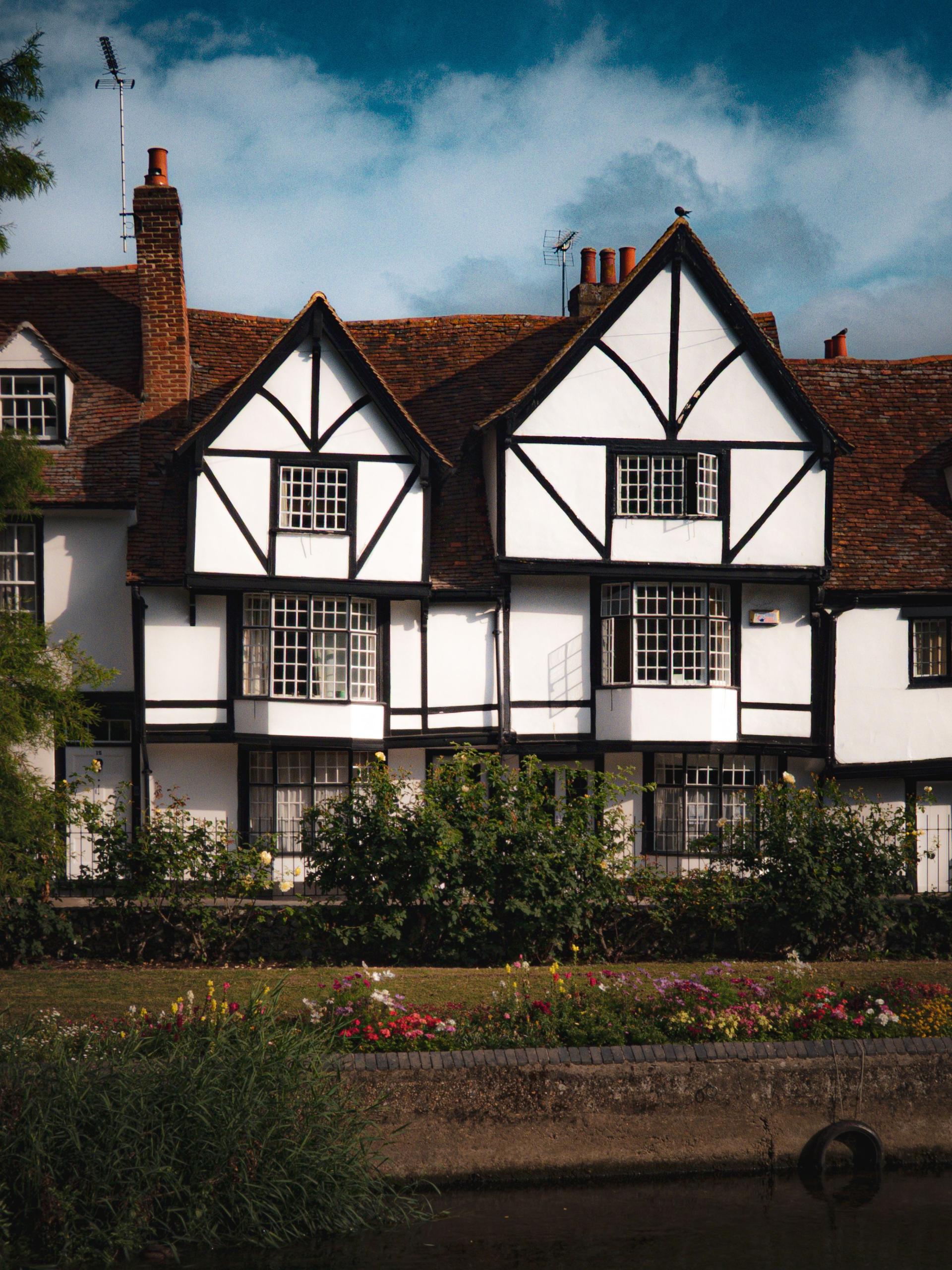 Preparing Your Rental Property for Autumn: Maintenance Checks Every Landlord Should Complete
