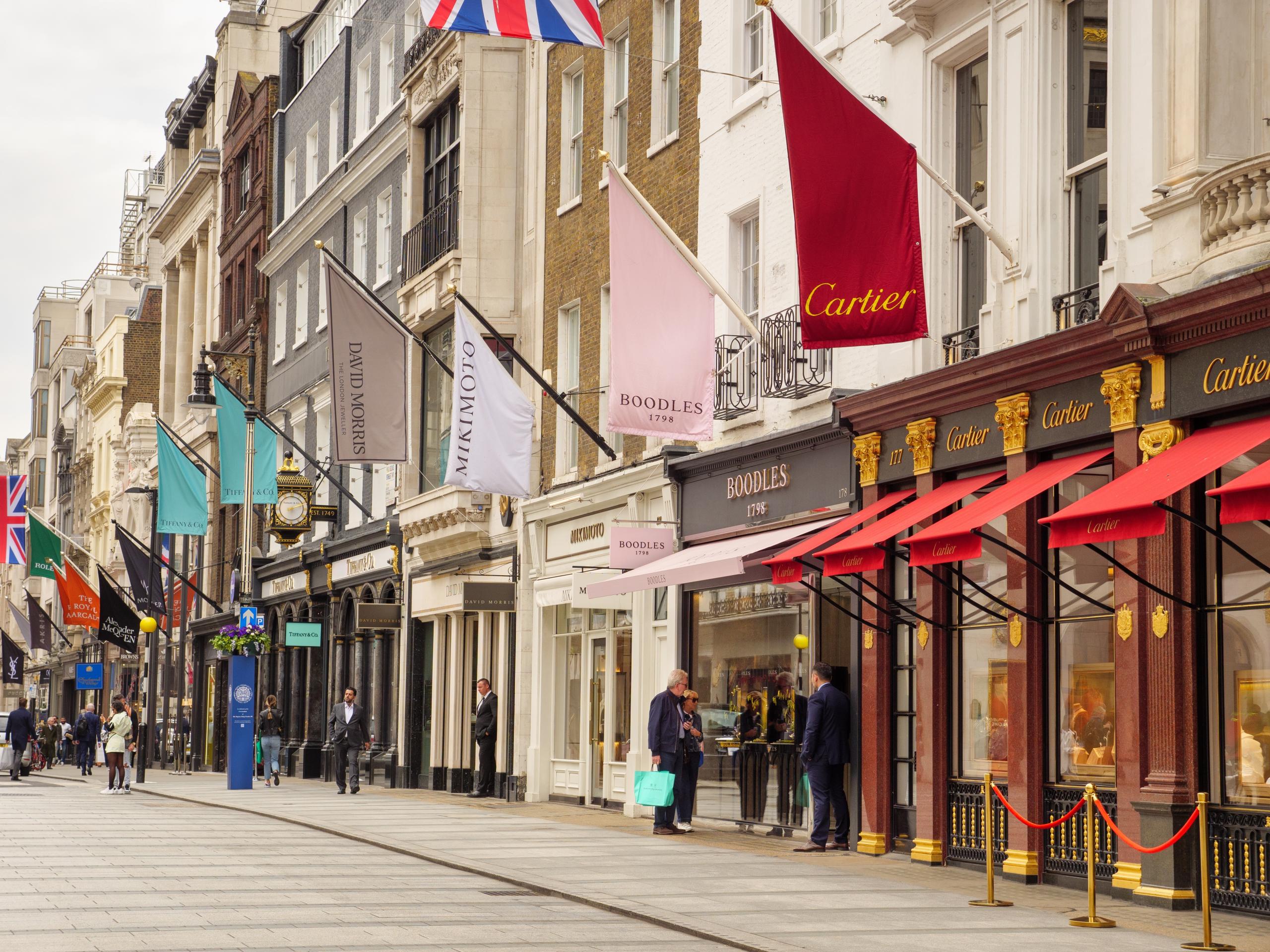 Living in Mayfair: London Area Guide