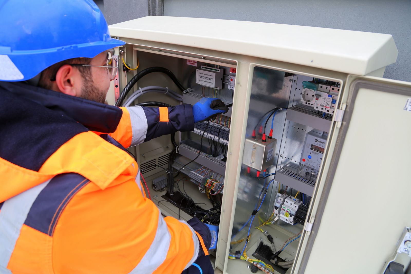 Electrical Safety Checks: What Landlords Need to Know Before Winter