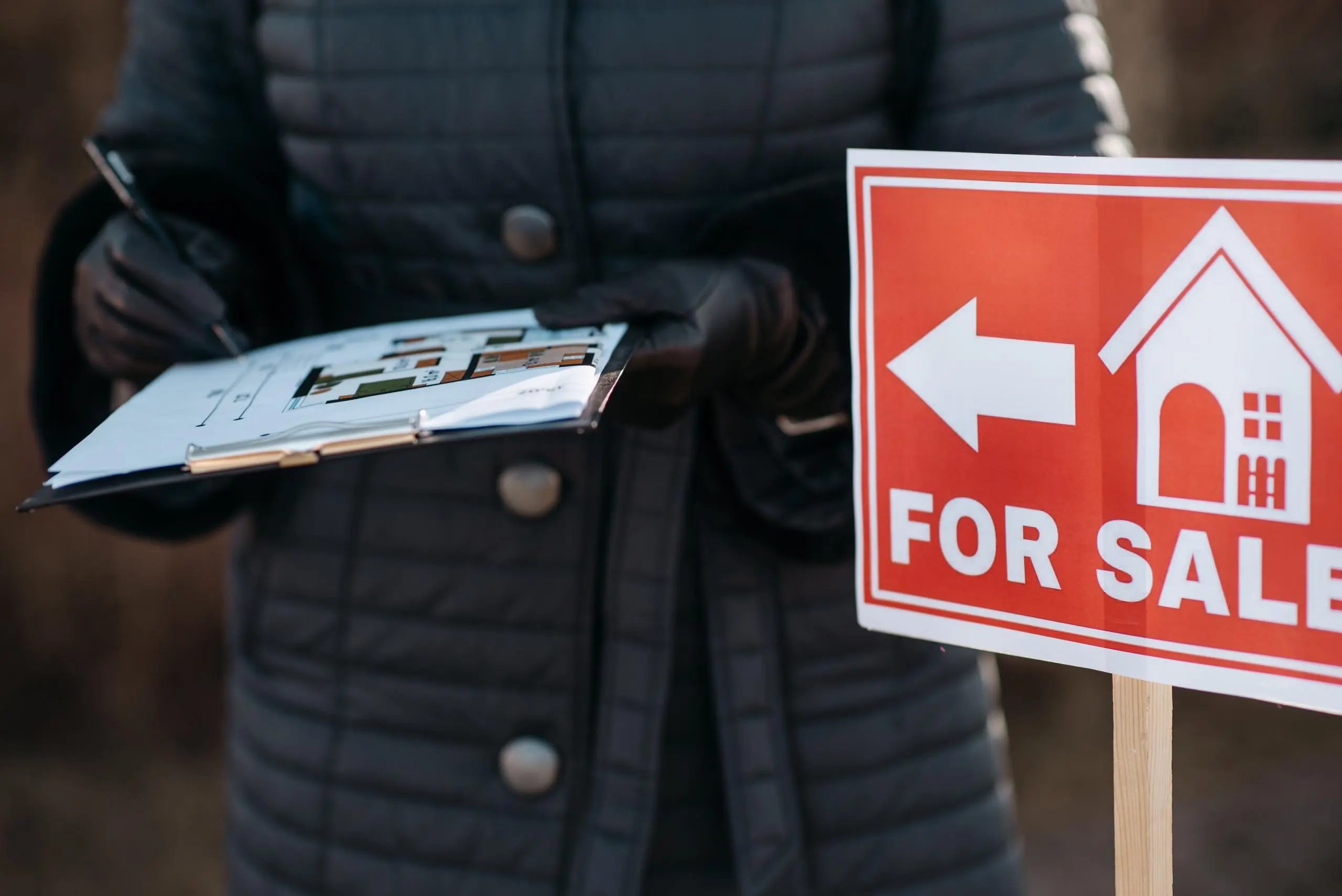 Selling Your Rental Property with Tenants Still Living There: What You Need to Know