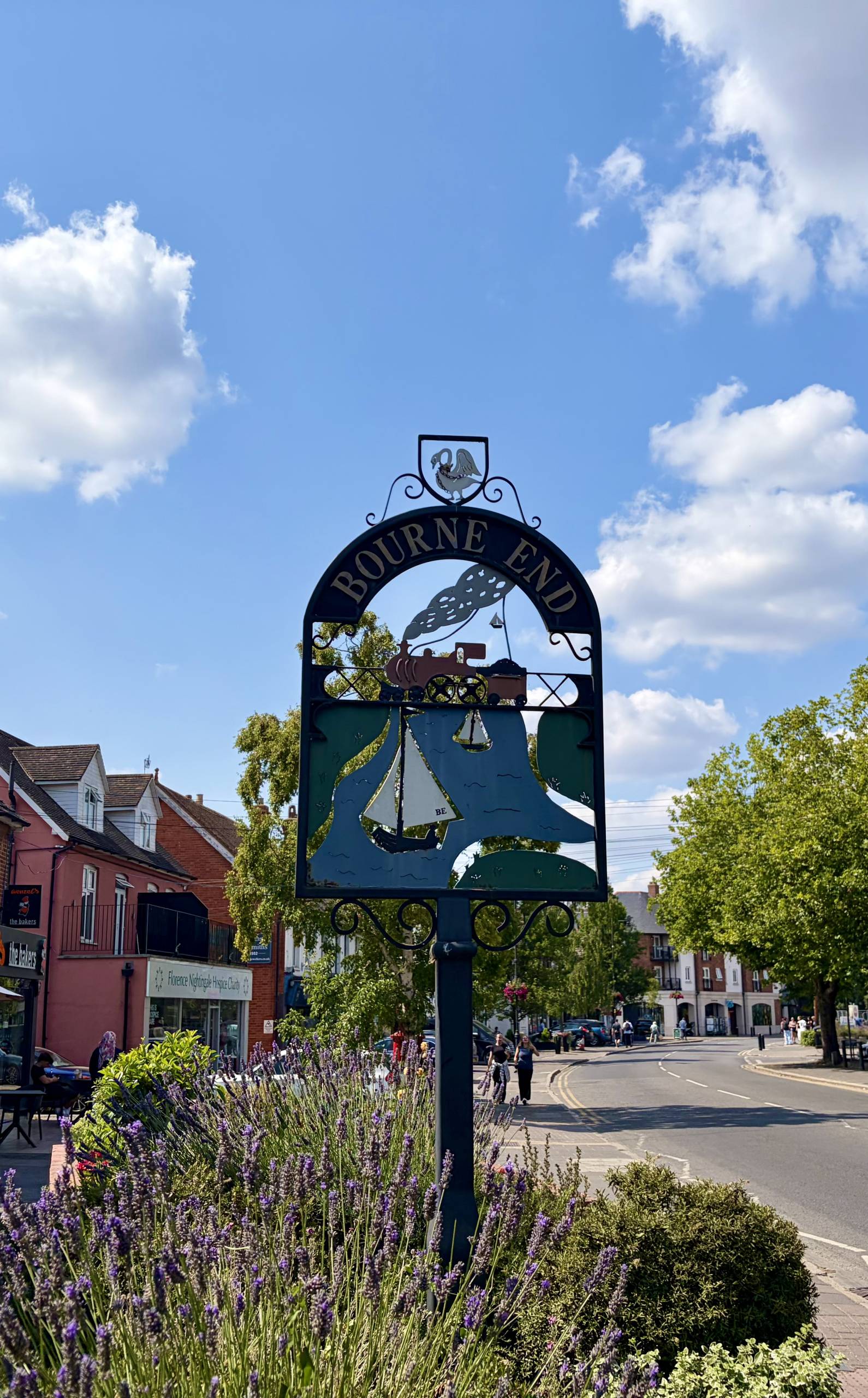 Bourne End riverside town