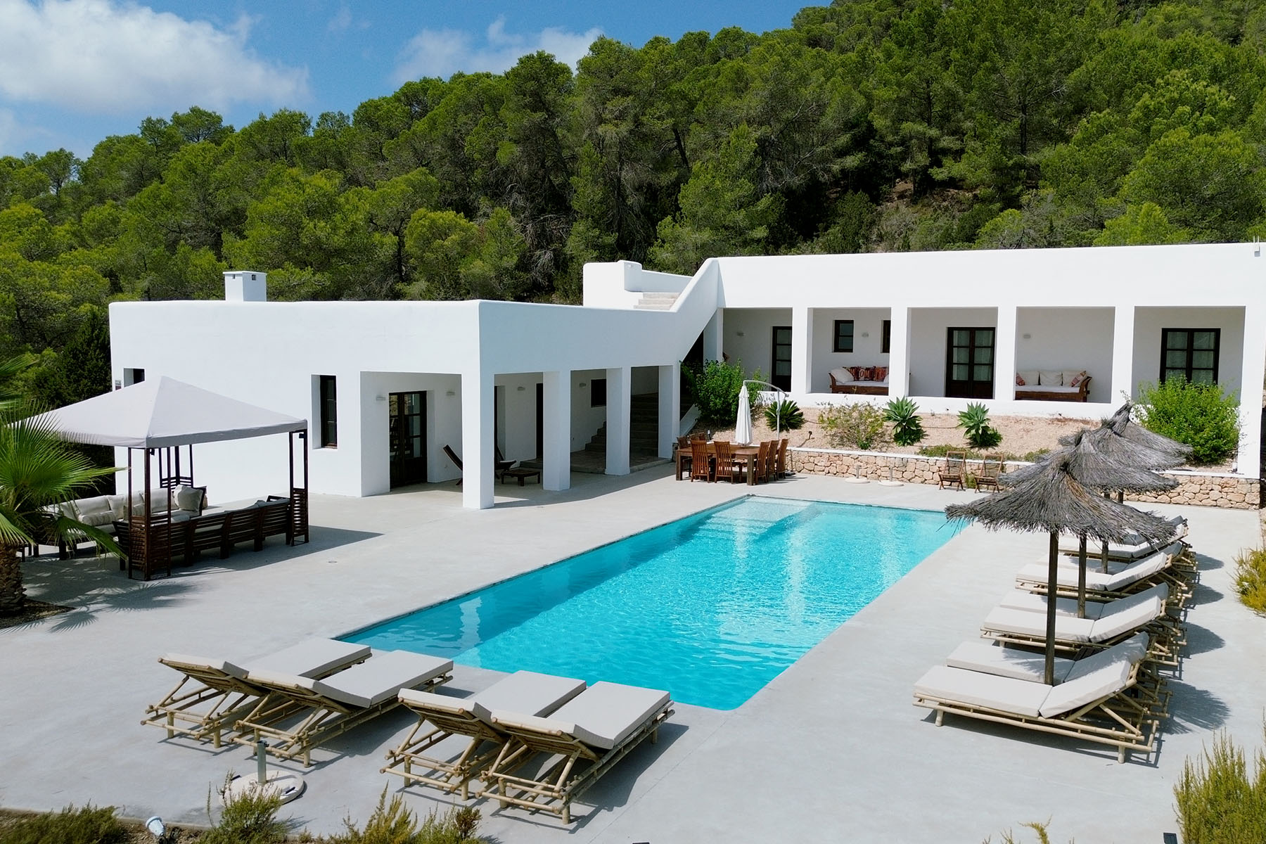 6 Bedroom, 6 Bathroom Contemporary Villa Set in Peaceful Country Surroundings in San Jose, Guide Price€5,300,000