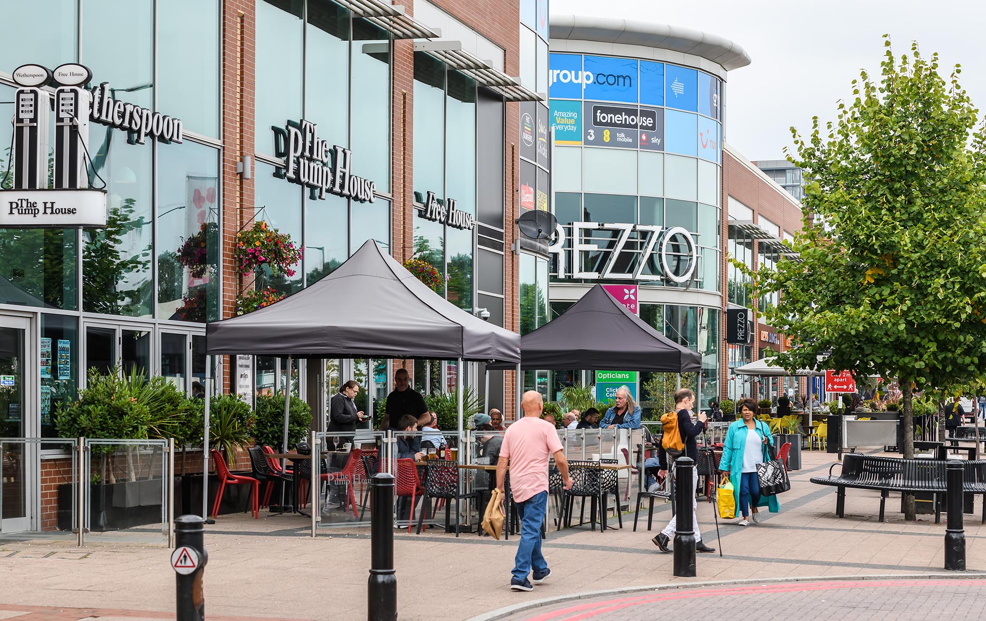 Shirley shopping centre in solihull