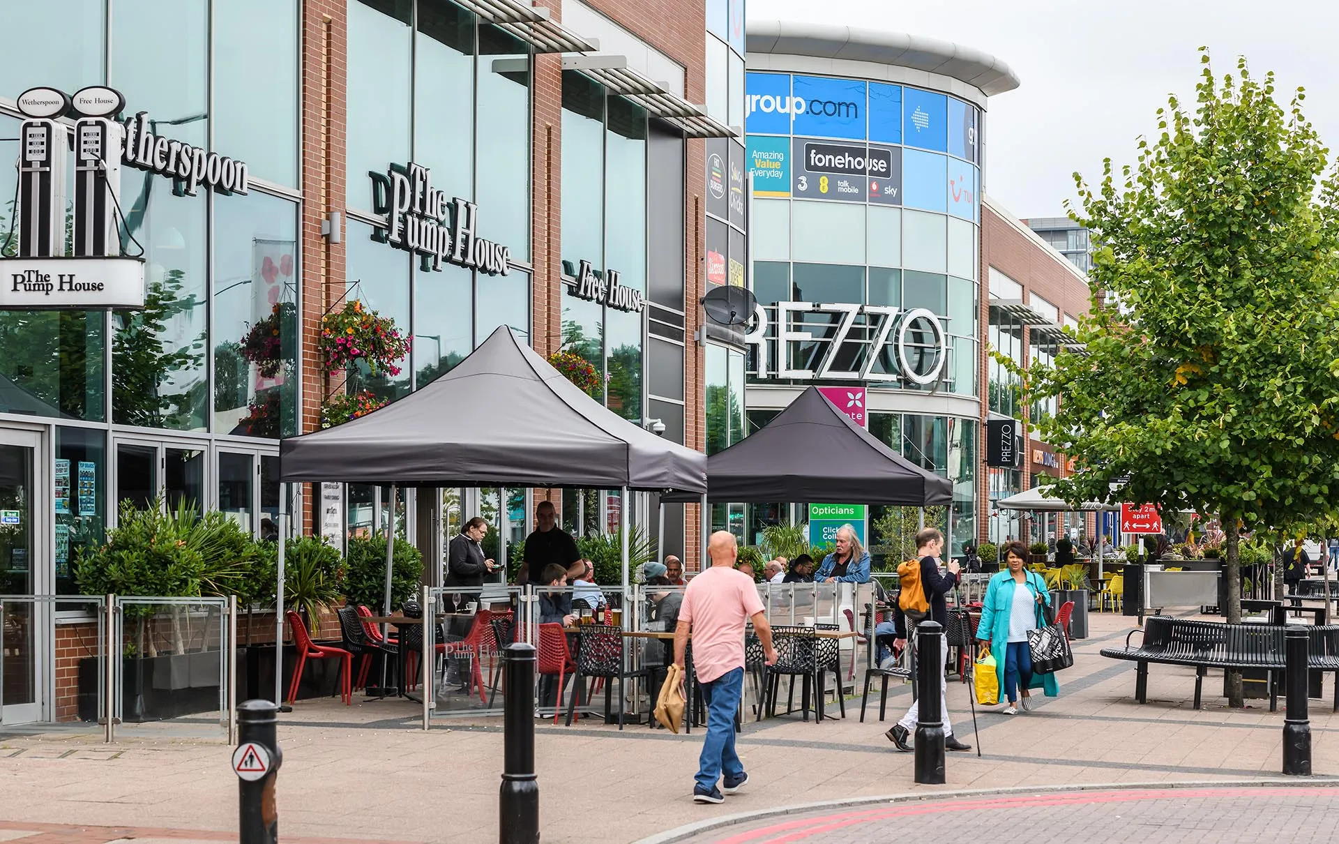 Shirley shopping centre in solihull