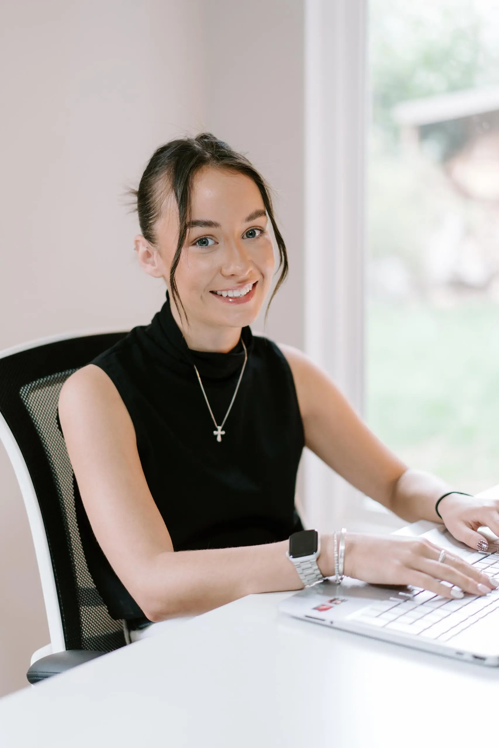 Sophie Ogle, Apprentice Estate Agent