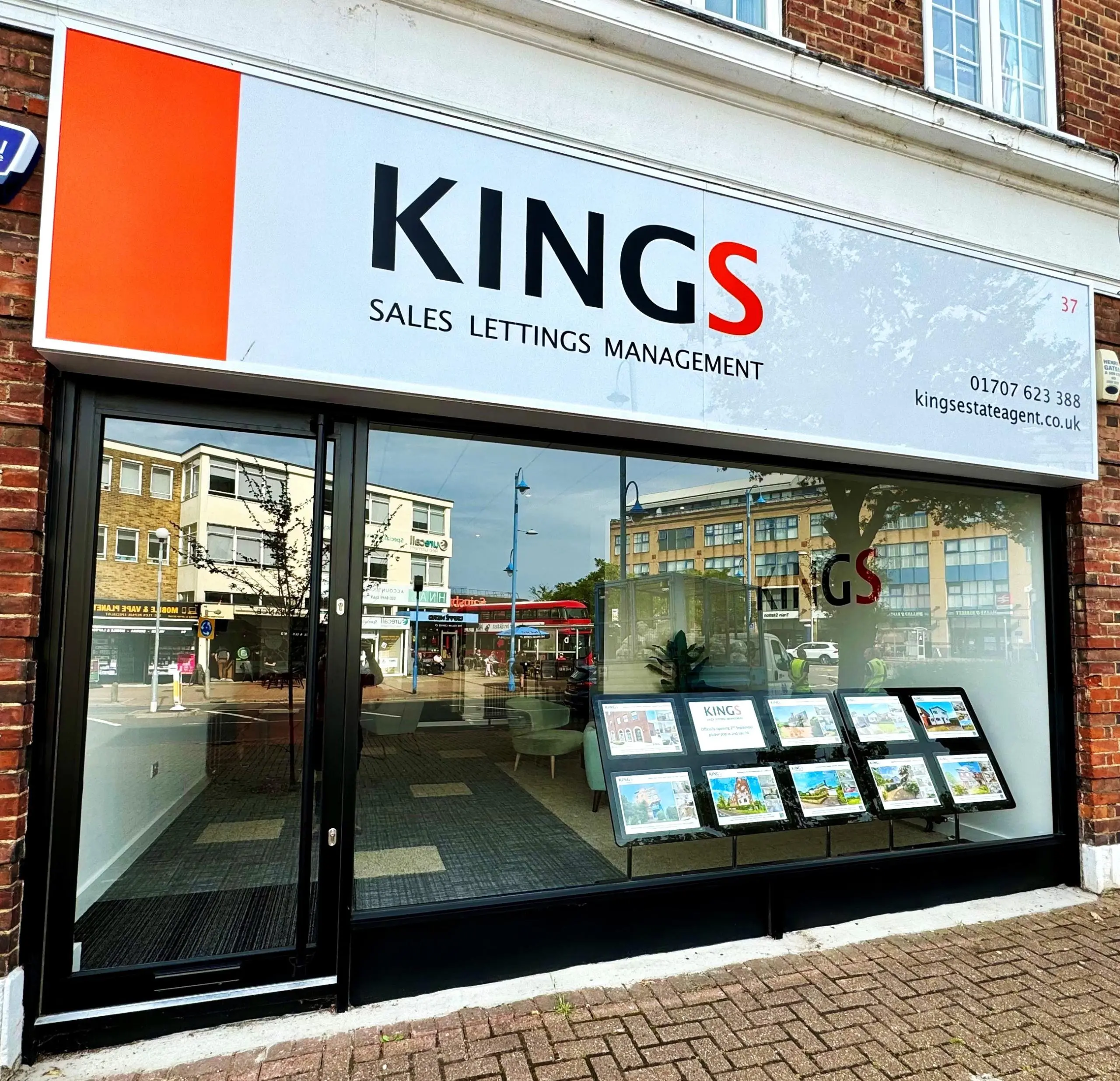 Exterior image of Potters Bar Branch